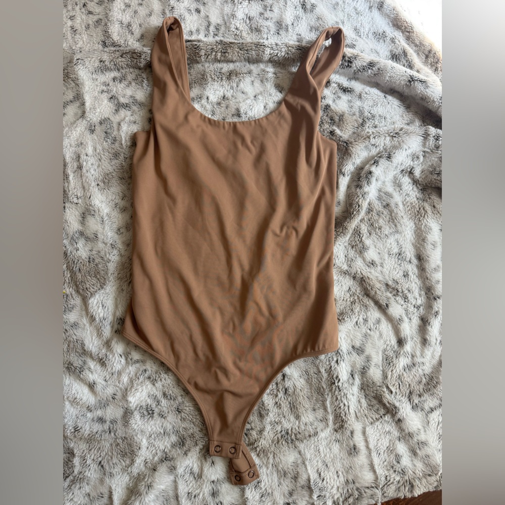Express Tan Scoop Neck Bodysuit